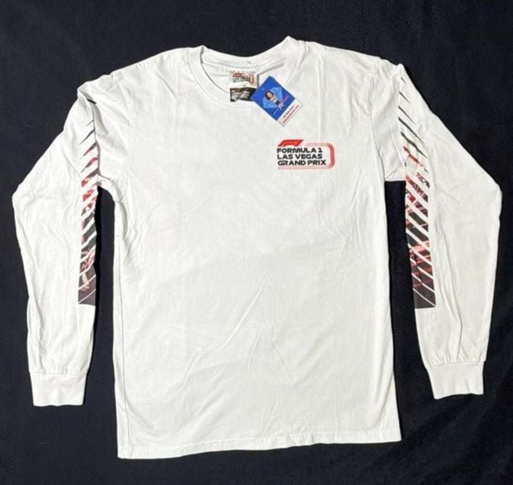 Formula 1 Las Vegas Grand Prix Long Sleeve T-Shirt Size M